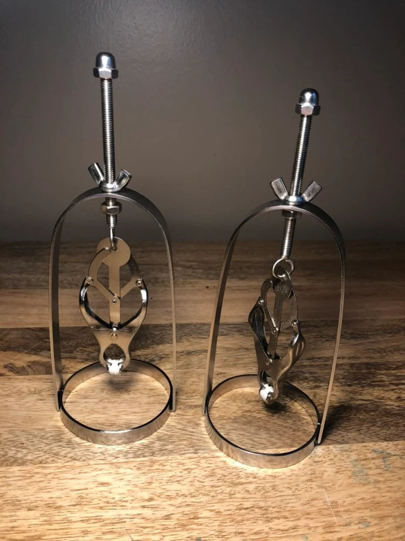 Nipple Stretchers / Clover Clamp Nipple Cages